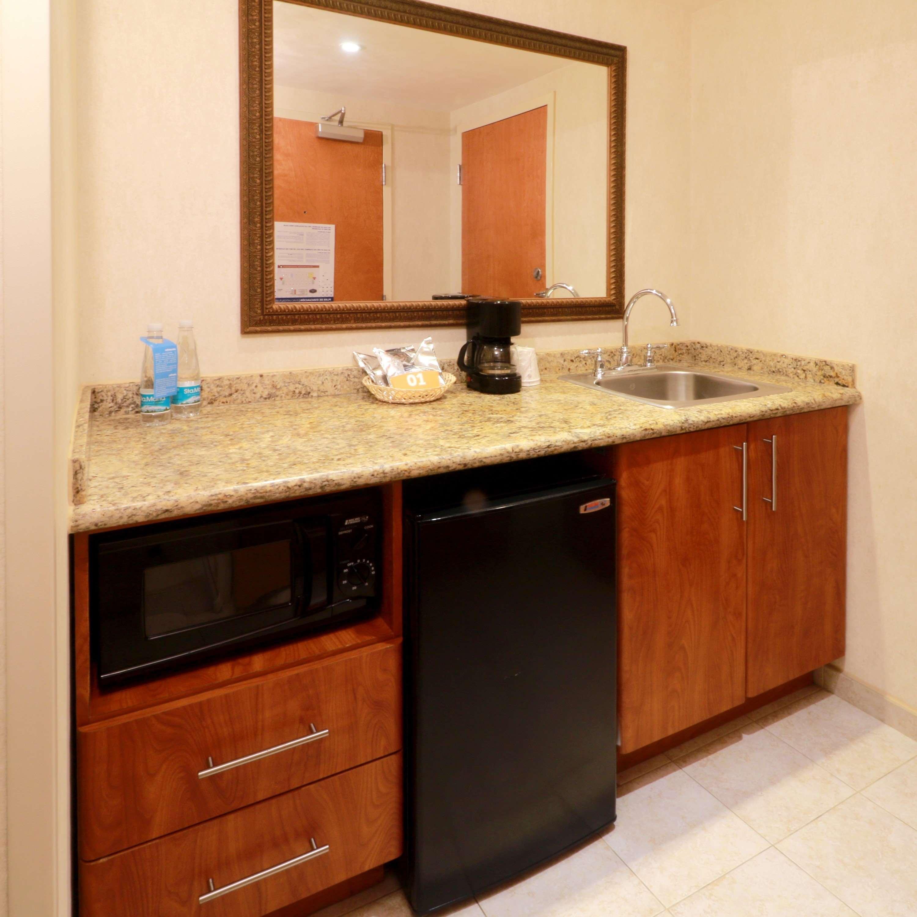 Hampton By Hilton Reynosa Zona Industrial Hotell Exteriör bild